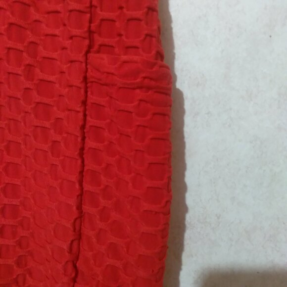 FIT IN red scrunch honeycomb butt biker shorts size XL - Picture 4 of 7